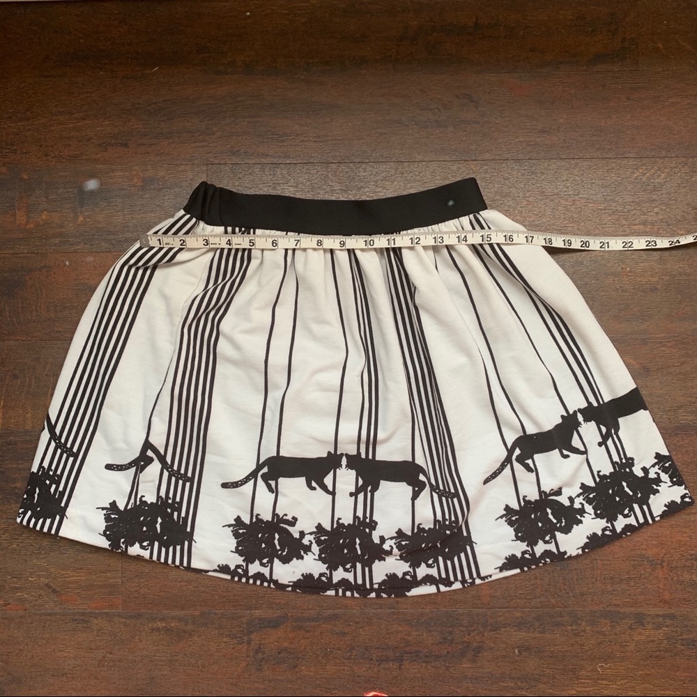 Unique Panther Print Skirt - image 4